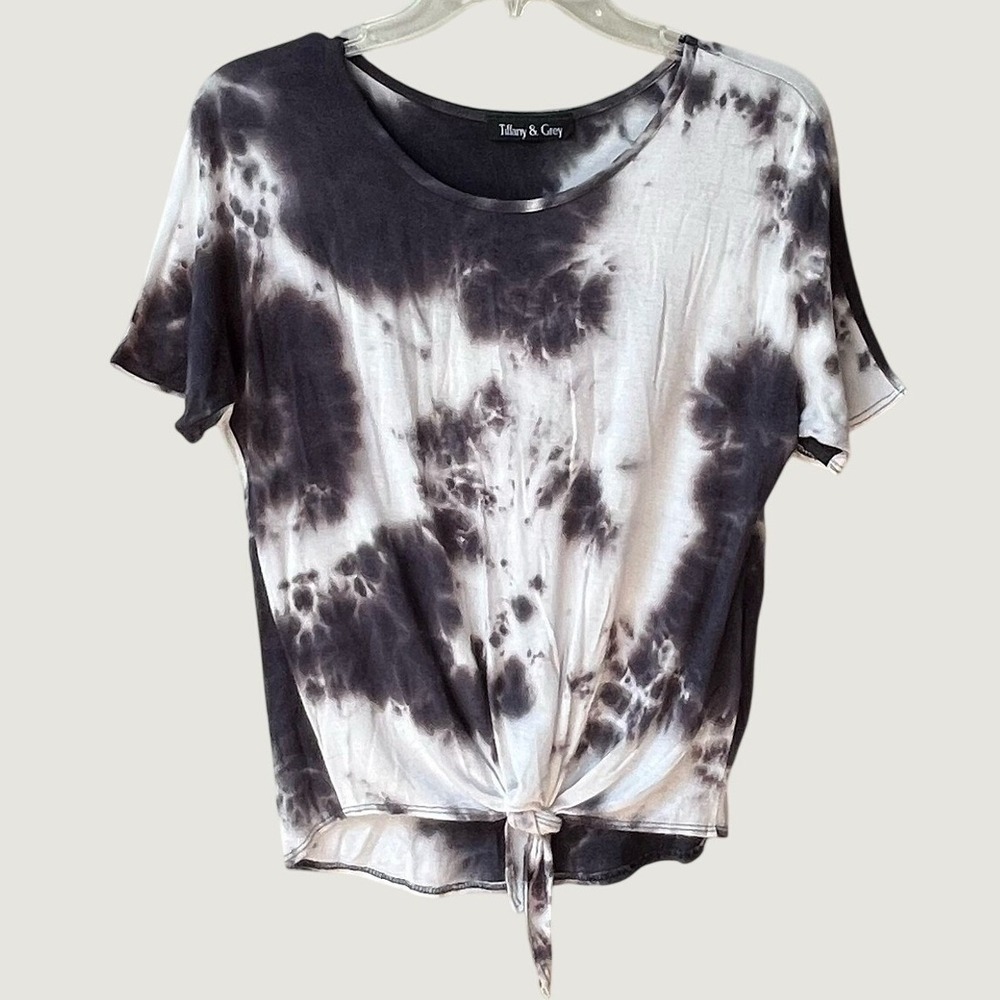 Tiffany & Grey Tie Dye Front Tie Top Small Black Charcoal White Short Sleeve